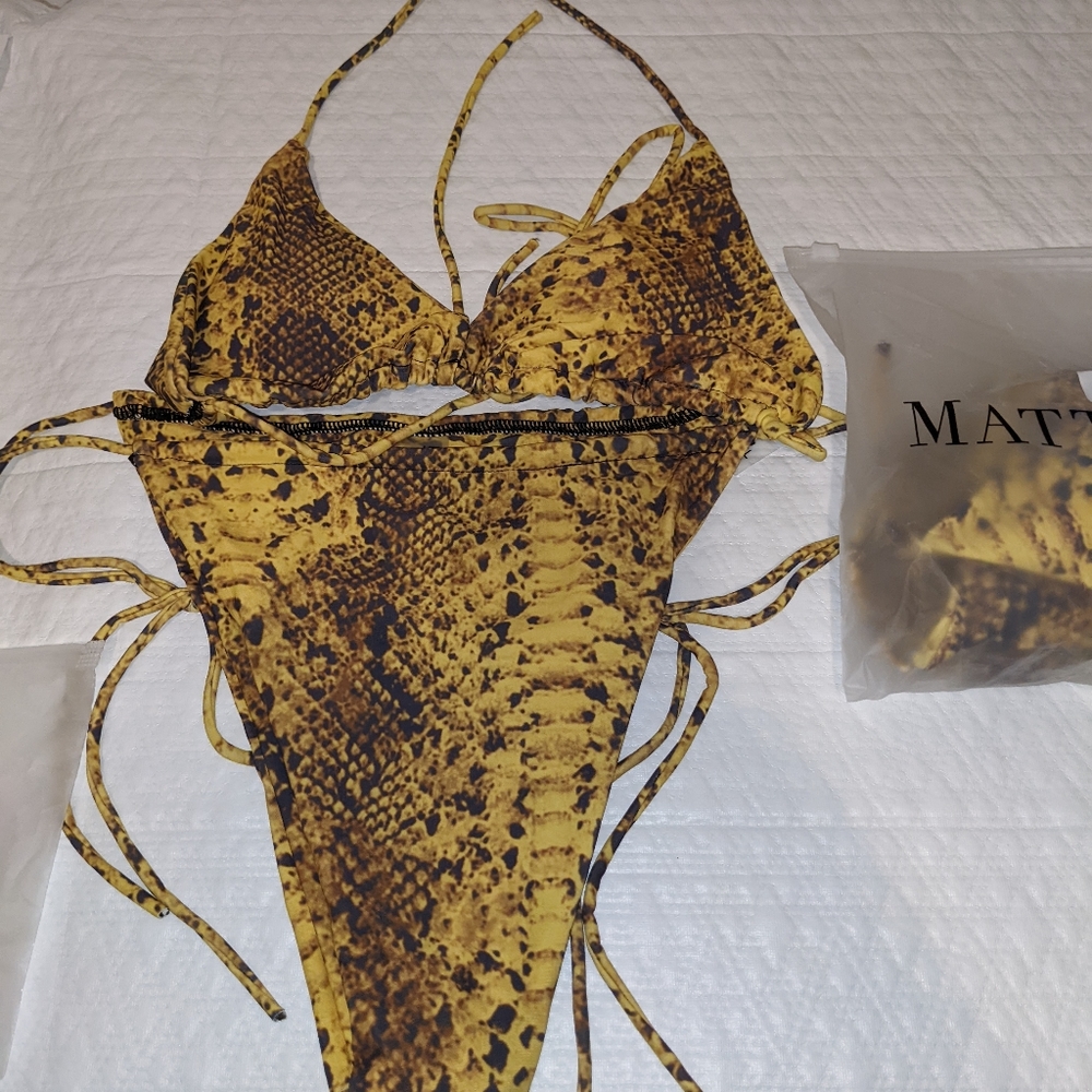 Matte Collection Swimwear - Picture 3 of 5